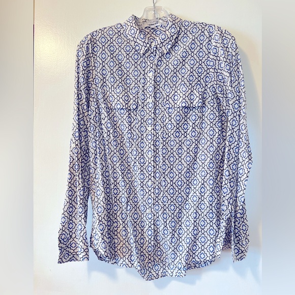 Size small patterned button-up shirt from Express - Picture 3 of 6